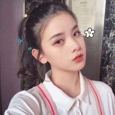 女生脸上若有这3个特征,看似长相平平,其实是隐藏的“校花脸”