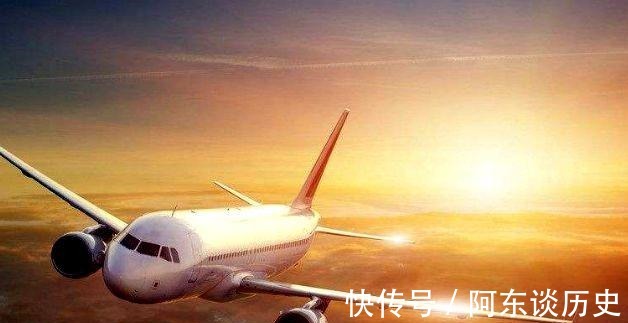 乾隆|千古绝对! 上联 “本日飞机飞日本”, 下联真是太经典了！