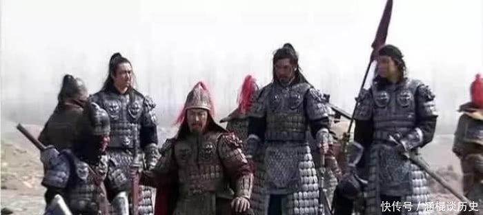 脑袋|李自成的悲惨下场,逃亡时被当作流寇,农民一铲子削掉他半颗脑袋