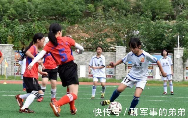 特色|衡水将建该市第一所足球特色公立小学,足球特色学校能挽救国足么?