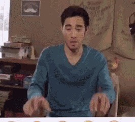 |搞笑GIF:嫂子为了让大哥戒烟 使尽了她浑身招数