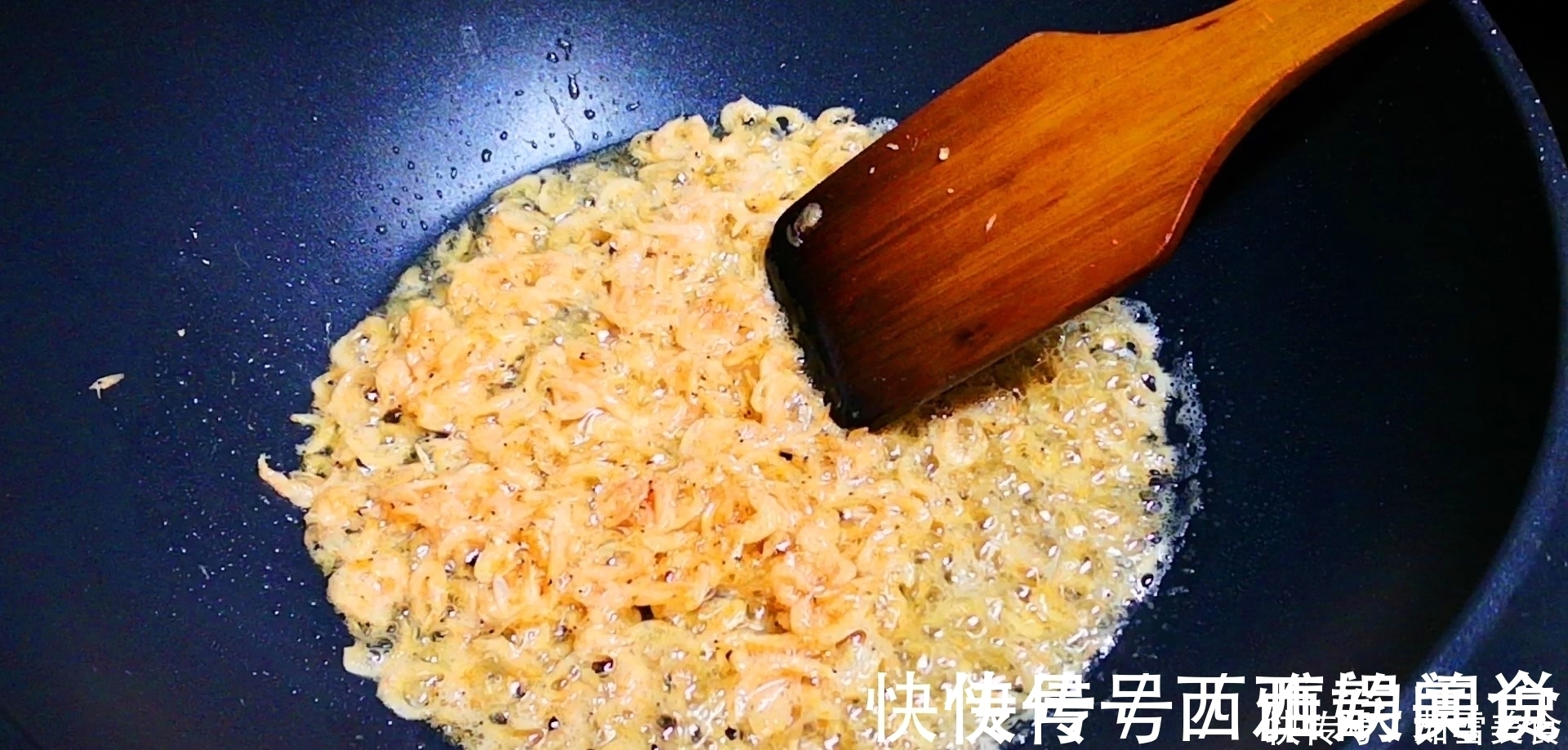 秘诀|白菜饺子怎样做好吃？调馅原来有秘诀，吃起来比肉馅还香，真解馋