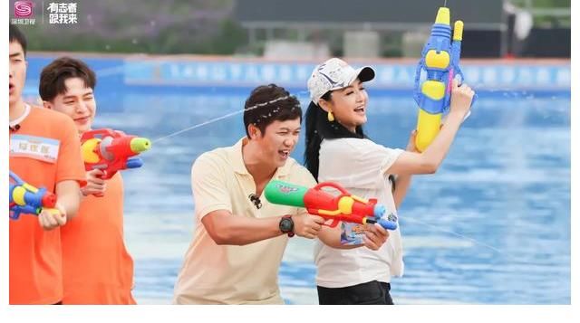 压力|玩水也要内卷?来自节目组和咏春拳的压力,我感受到了