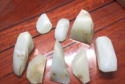 玉料！巧夺天工的玉雕,让人惊叹不已!