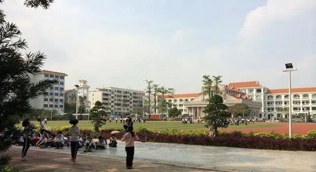 睡眠时间|“妈矮矮一窝”?别被骗了,这些方面功课做足,孩子个头不会太矮