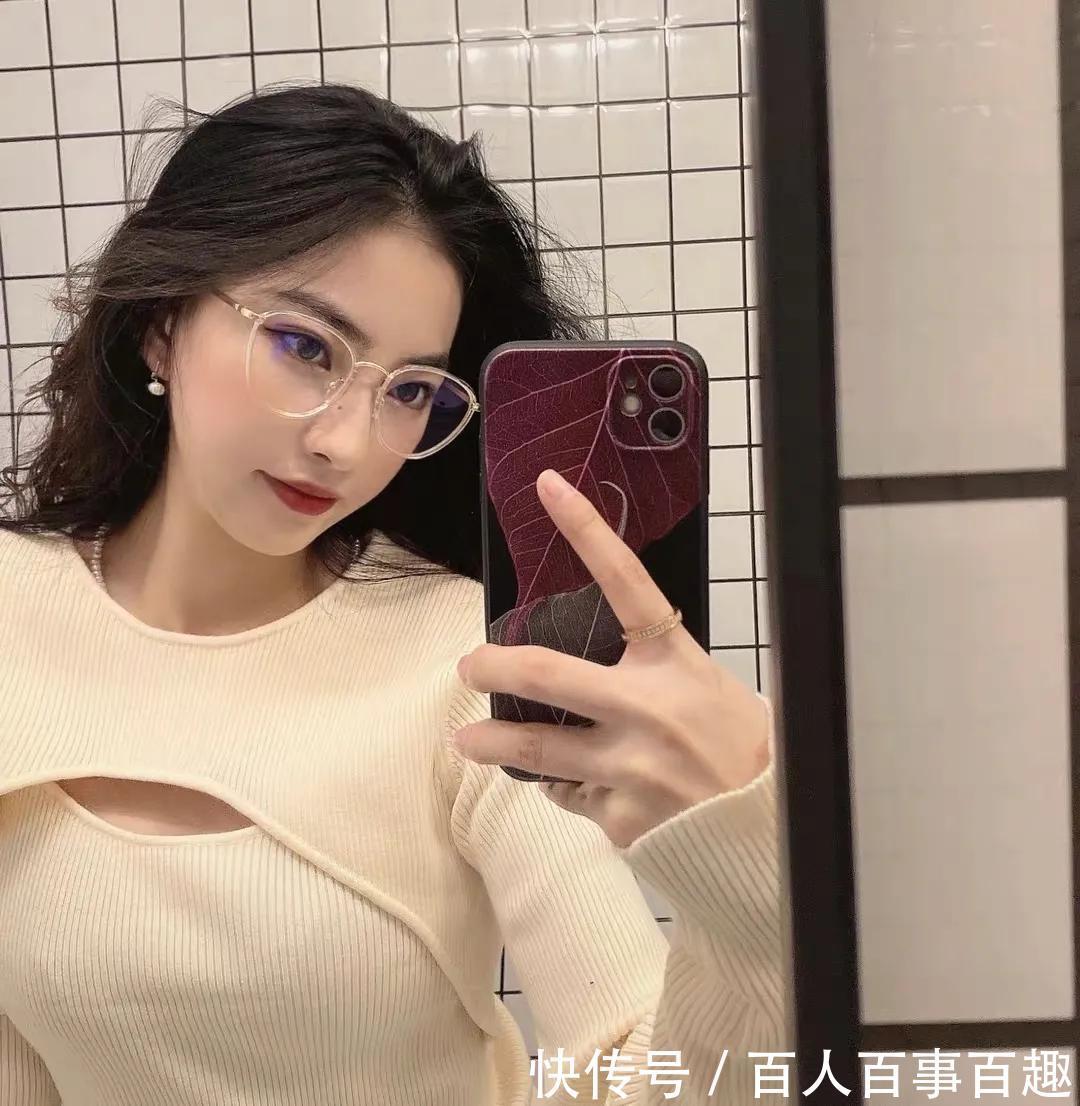 露奶|Blackpink全员“露奶装”韩国女爱豆冬天也穿这个