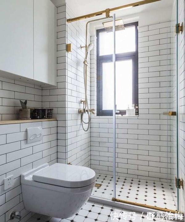 利用率|他120㎡家，一进门玄关就把我吸引，全屋空间极致利用，真的很巧妙