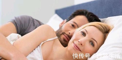 杏仁|晚上几点睡觉才合适？应该睡够几个小时？最晚别超过“这个点”睡