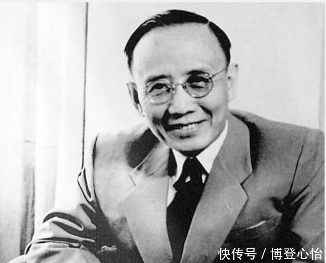 郭沫若|曹植七步诗救命,鲁迅和郭沫若写反七步诗,为何一个被赞一个被骂