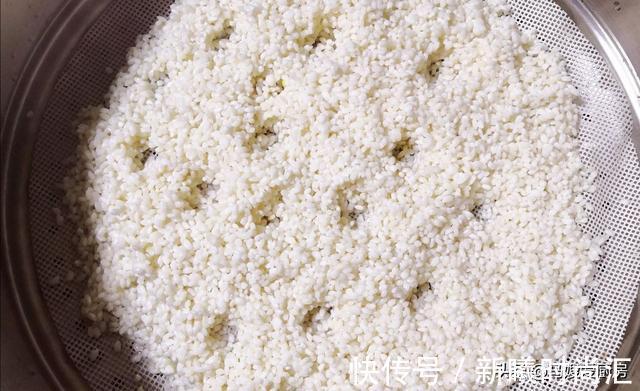 糯米糍粑|想吃糯米糍粑不用买，用一斤糯米做了10多块，随吃随煎真方便