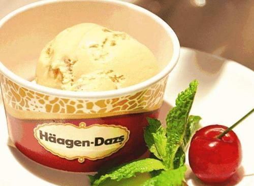 确实|对于老百姓来说,这4款零食确实是“天价”,人们想吃却舍不得买