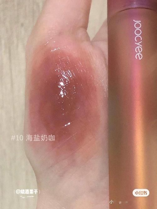 最适合春夏的7支唇釉！这些爆款色号刚上市就断货了？！