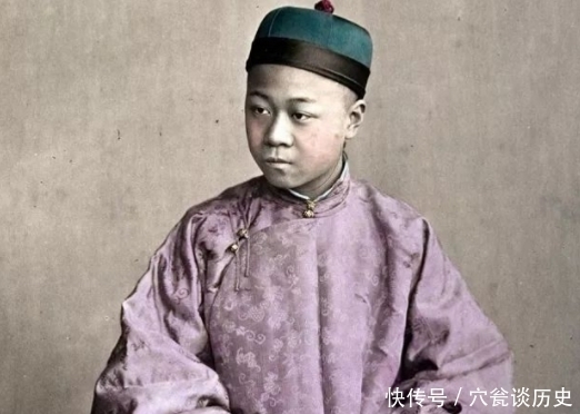 县太爷|晚清时期珍贵的老照片:年迈老人令人心疼,县太爷审问犯人高高在上