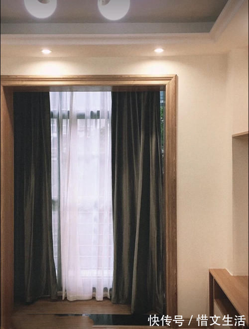 写字台|用四面柜子拼成一间房！不足4㎡的卧室，搞定全屋收纳没压力