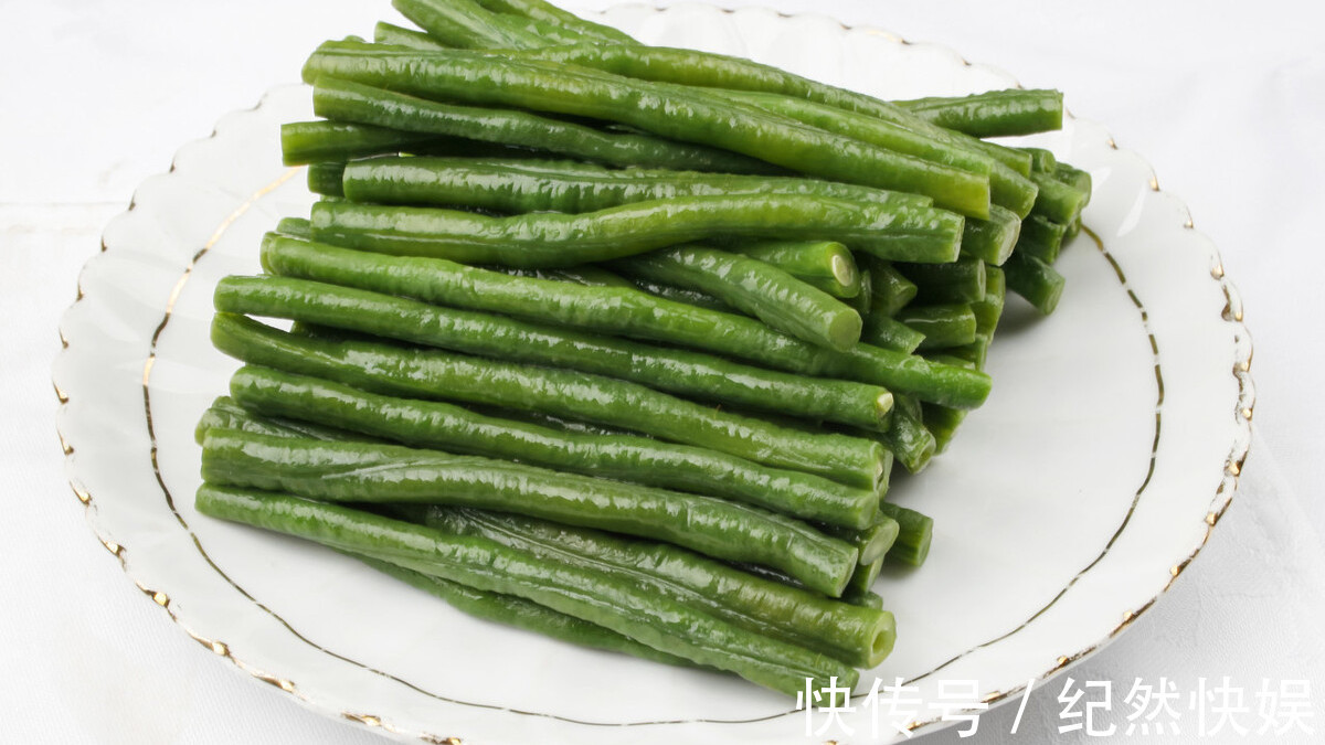 豇豆|豇豆吃不完,不要直接放冰箱,不仅久放不坏,还又香又好吃!