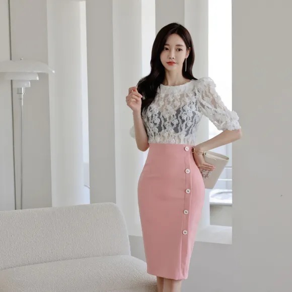 春雨|美图欣赏:孙允珠,粉黛烟花春雨月季波浪微透裙