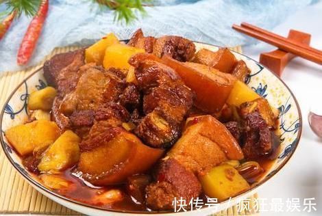 炖红烧肉时,3种香料不能放,很多人做错了,难怪肉质发柴不好吃