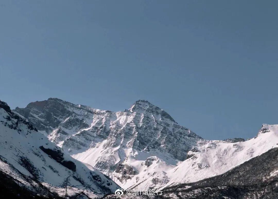 人间最美四月天，四月最美阿坝景！