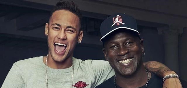 aj5 姆巴佩联名詹姆斯这双跨界诞生的LBJ18你爱了吗!