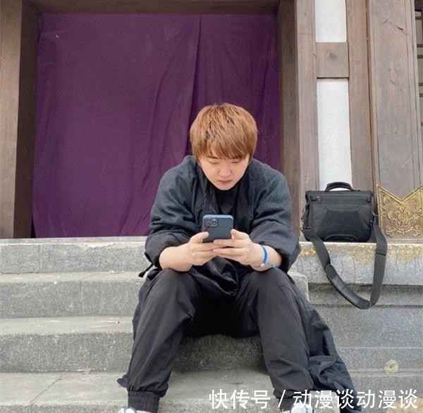 综艺节目|连话都说不利索的导演,还总被嘉宾狂怼!吴彤果真如此窝囊?