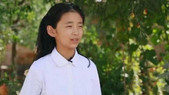 变形计农村女孩第一次做头发，前后判若两人，网友挪不开眼