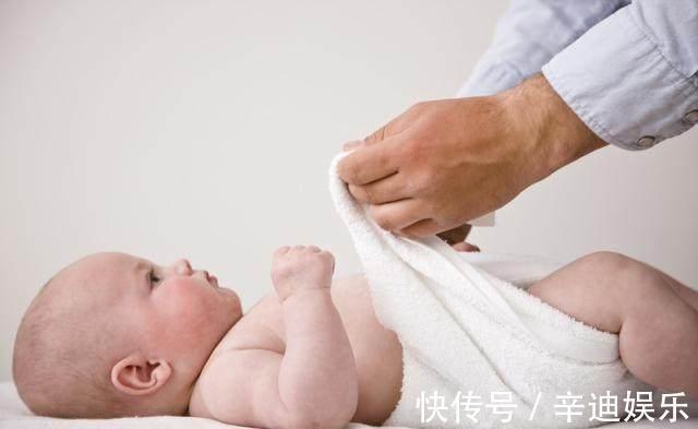括约肌|三个信号，暗示宝宝要停用尿不湿，家长不注意，孩子很受伤