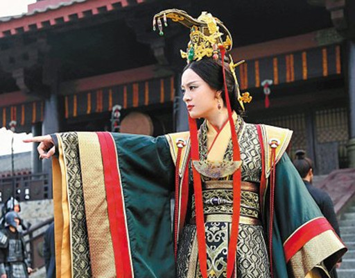 感人至深|《芈月传》里芈月与义渠王情真意切，感人至深，历史上并非如此!