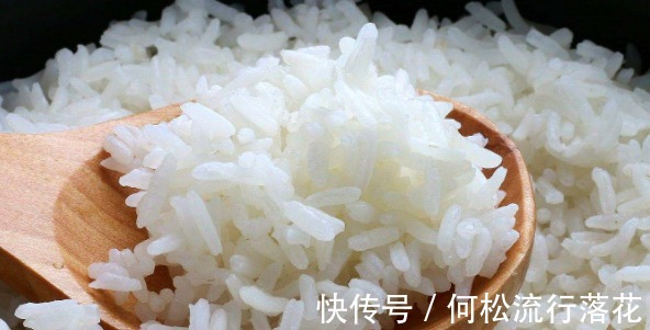 黄酒|蒸米饭放什么东西好吃！