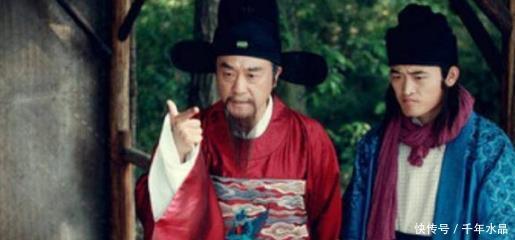 武侯祠|诸葛亮死了一千多年，刘伯温拆了他的牌匾，看到背后的字连磕响头！