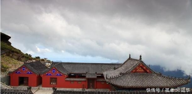 自然遗产|中国这座山峰帮祖国争气了!成功成为世界自然遗产,享誉全球!