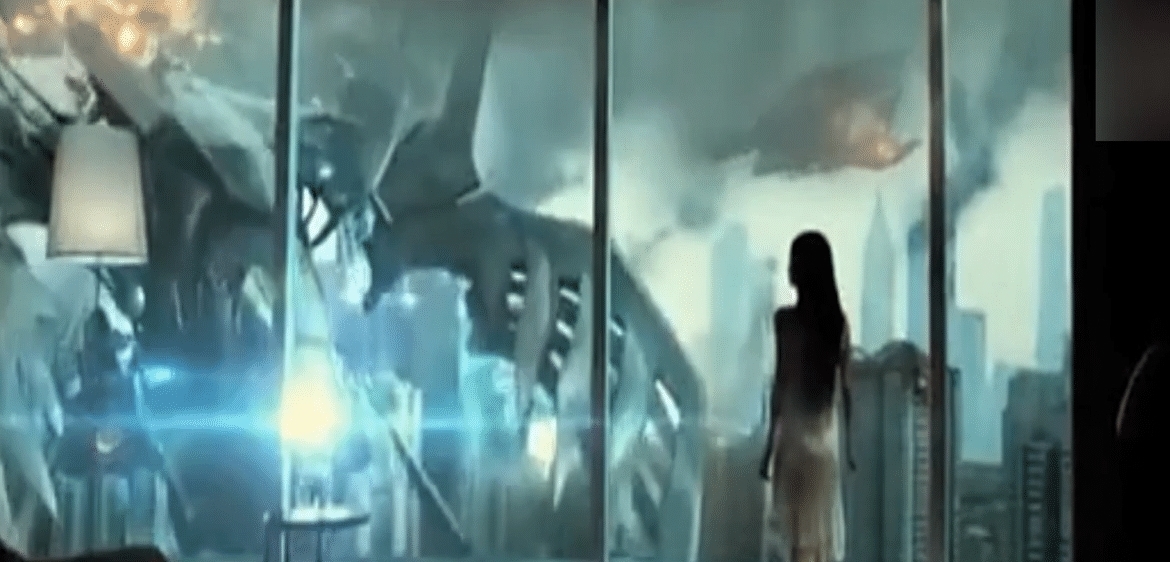 合拍|这是一部中美合拍的奥特曼大片,有点像赛罗奥特曼,可惜见不到了