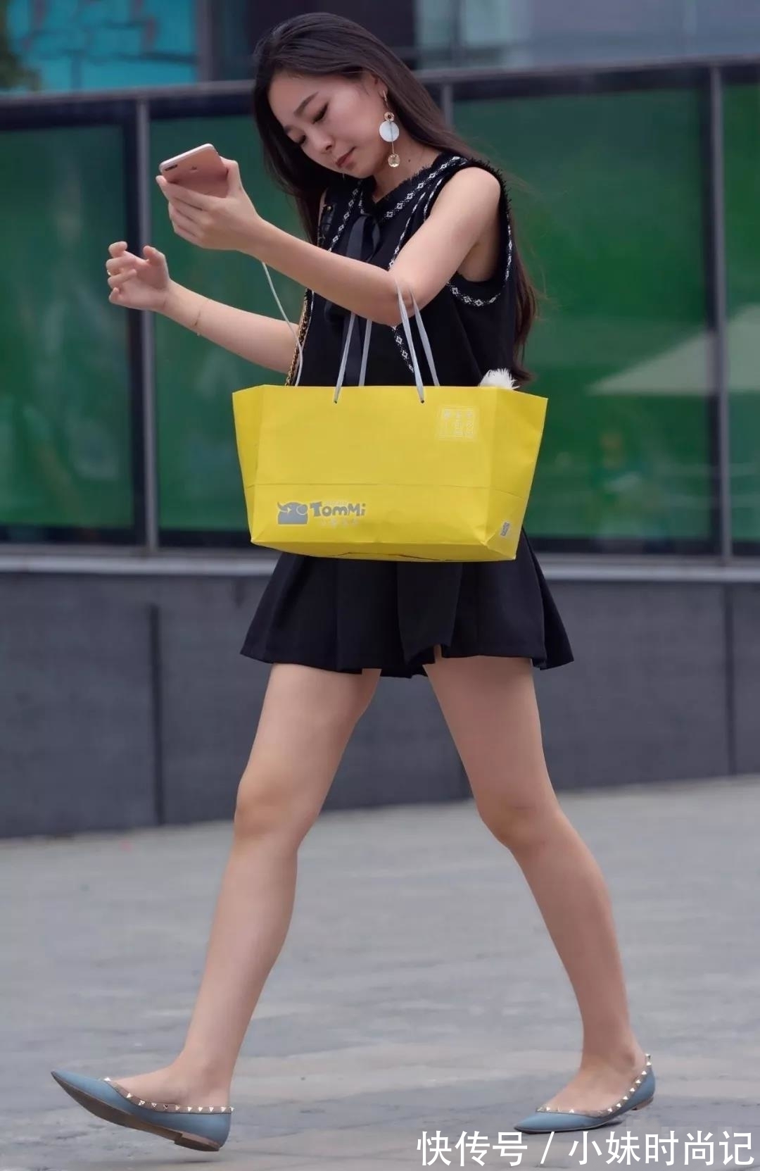 时尚 街拍路人,不分年龄的穿搭参考,百搭时尚不挑人