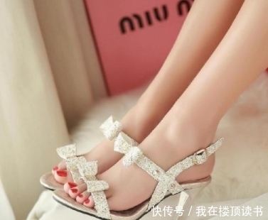 优雅|细跟凉鞋点亮整体造型,优雅不失高贵,美的让人心醉