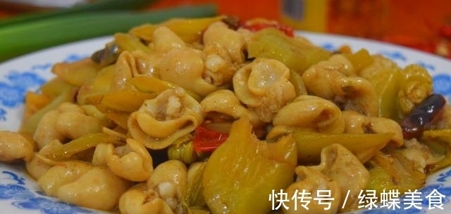 小苏打|酸菜炒大肠最好吃的做法,简单美味又下饭,看看你喜欢吃不?