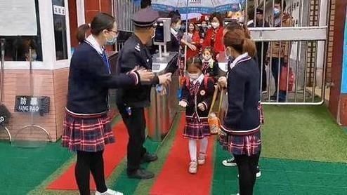 委屈|孩子上幼儿园前,家长要知道幼儿园的“潜规则”,以免孩子受委屈