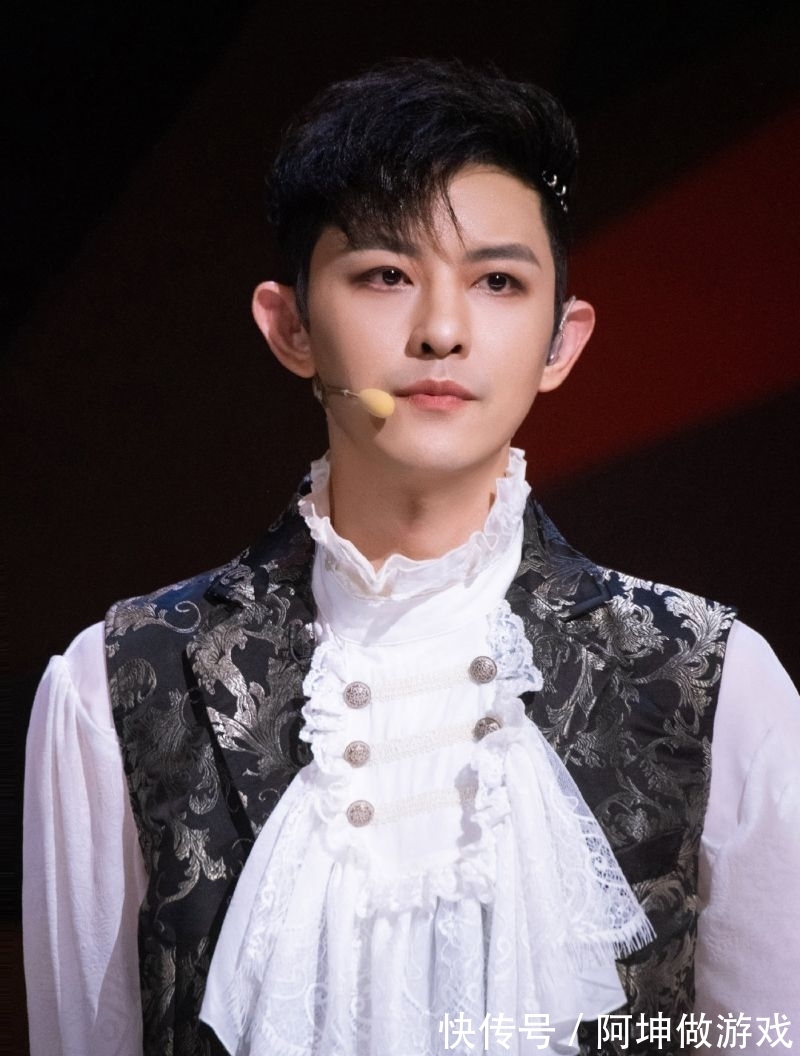 乘风破浪的姐姐|人气最低!敖犬不主动退出被骂到上高位热搜!微博评论区沦陷!