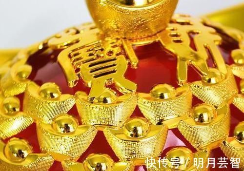 耐心|农历哪些月份出生的人,做事有耐心,今年呈现先差后好的局面