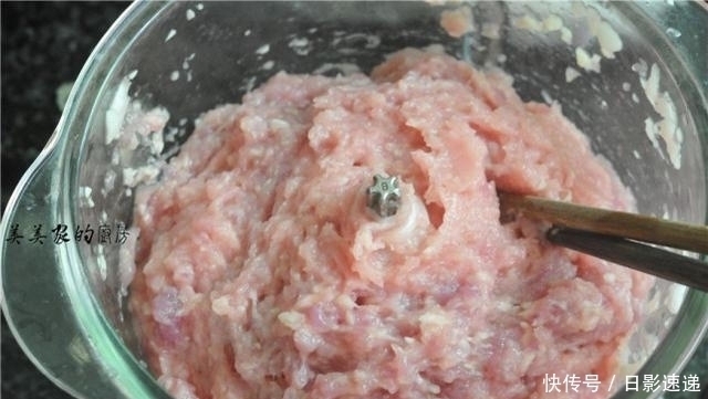 馄饨汤这么调,简单好味道,几种调料,开水一冲,比骨头汤还鲜