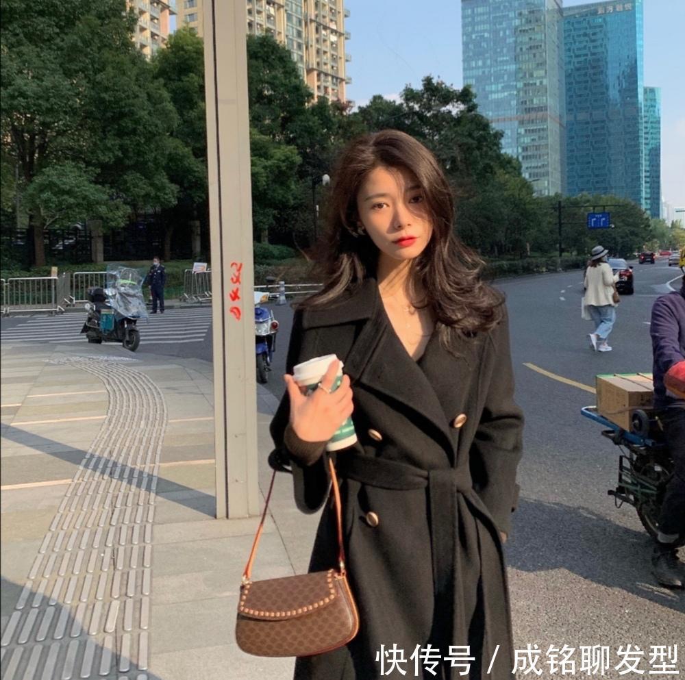 博主|冬装如何减轻臃肿感?时尚博主示范三种搭配方法,时髦养眼显气质
