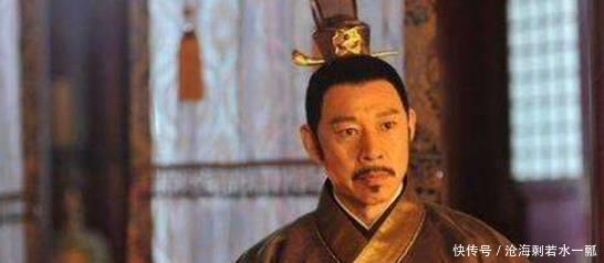 退位|有一大臣年满退休却迟迟不退位,皇上也看不下去,大臣说,我还行!