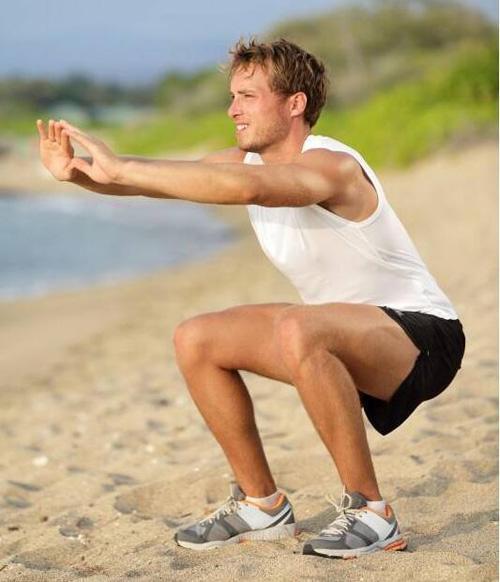 深蹲|每天坚持做100个深蹲,一个月后有什么变化不妨了解下