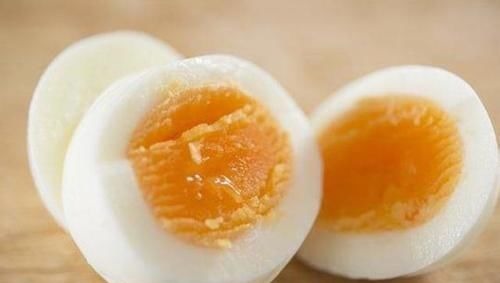 宝妈|1到2岁宝宝辅食添加要多样,别再每天米粥加鸡蛋了,真没啥营养