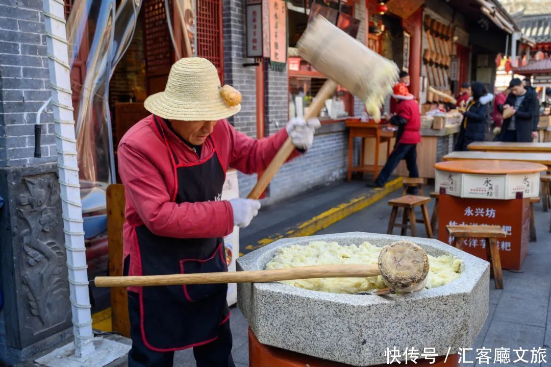 回民|西安最靠谱吃喝攻略：本地人告诉你，才不去回民街！