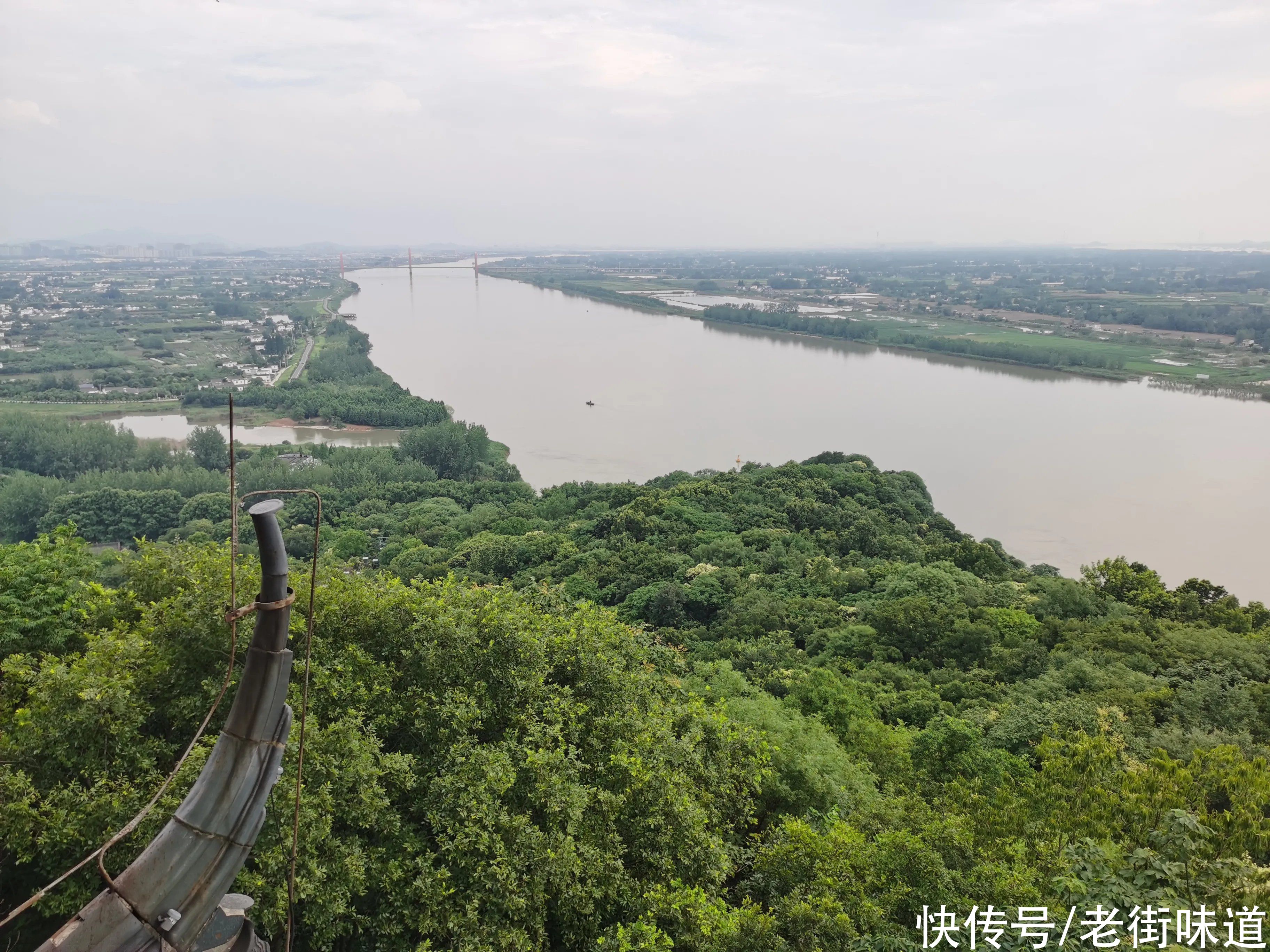 黄鹤|李白名作《夜泊牛渚怀古》是一首奇怪的五律，牛渚在哪里？