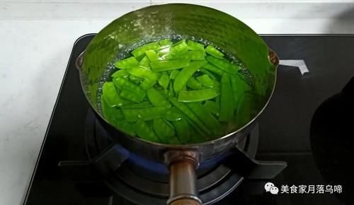 我家早餐发朋友圈，没想到评论区比早餐更精彩，笑死了