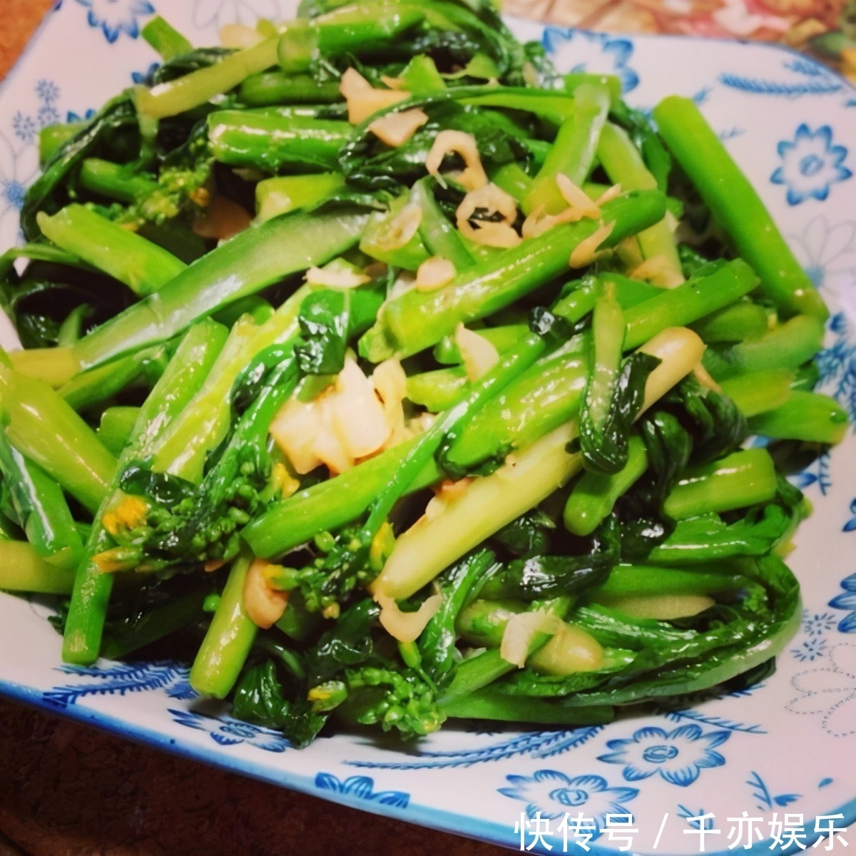 食物|人到中年,不妨多吃以下食物,刮油消脂,清热排毒,谁吃谁健康