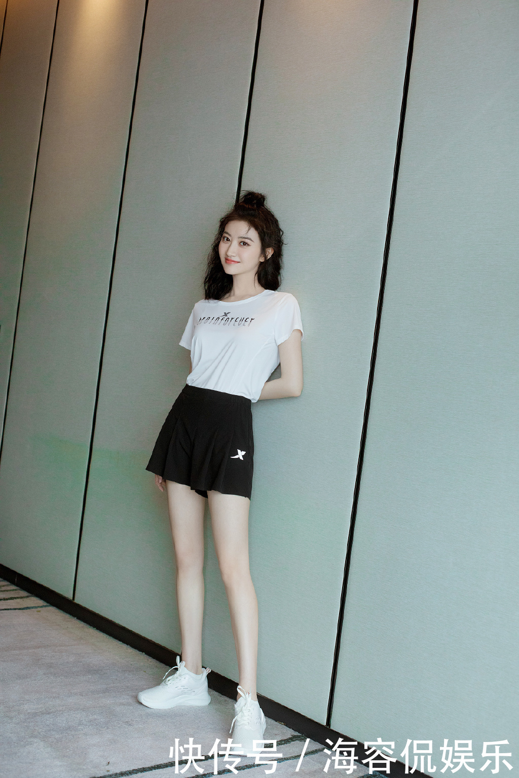 陈数|奔三奔四女性留什么样发型好看,明白几点发型知识就够,年轻貌美