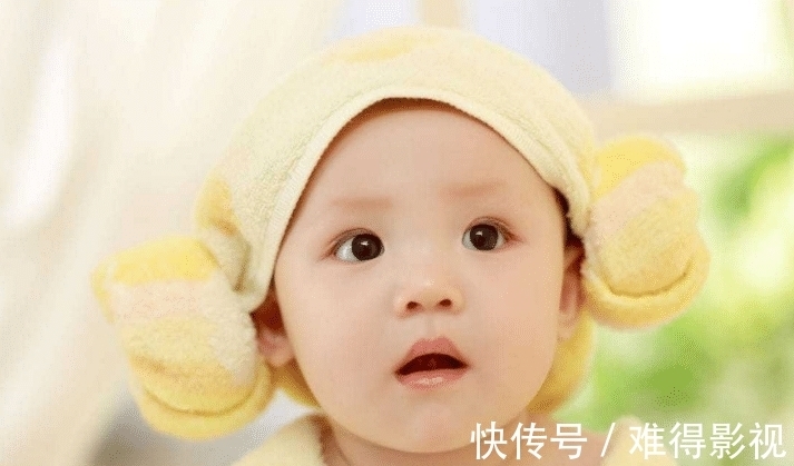 人为了|孩子嗓子在冬天老是咳嗽,并且嗓子中还有痰,总是咳不出来怎么办