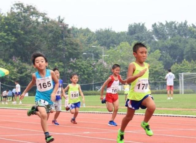 家长|这2种运动,孩子过早接触反而耽误身体发育妈妈别大意