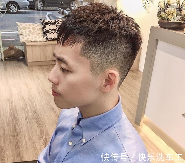 发型|男生“两边铲”发型到底有多帅理发师建议剪这5款,潮流有魅力!